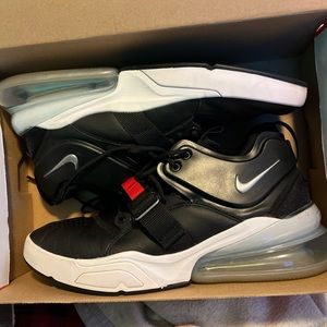 Brand new air max 270